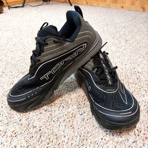 ALTRA TORIN TENNIS SHOES